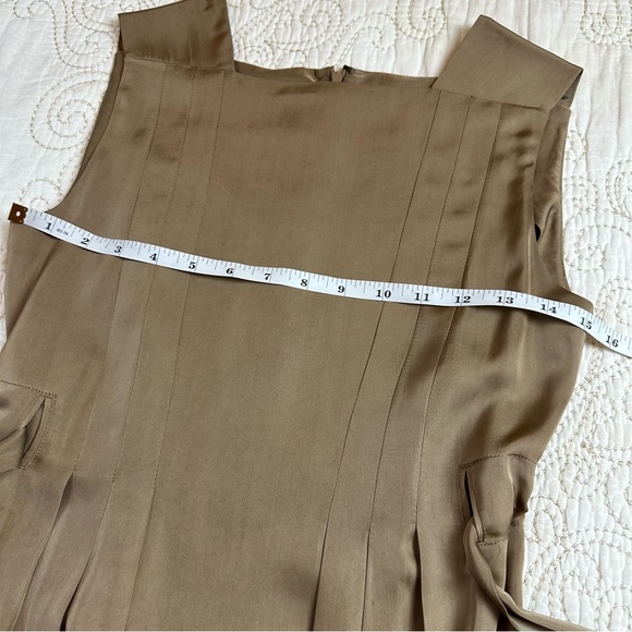 Theory taupe fit and flare belted dress (sz 0) - Picture 6 of 9